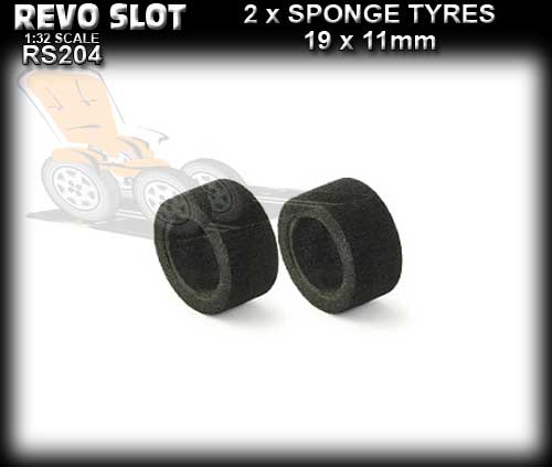 REVO SLOT TYRES RS204 - Sponge Tyres 19 x 11mm rear